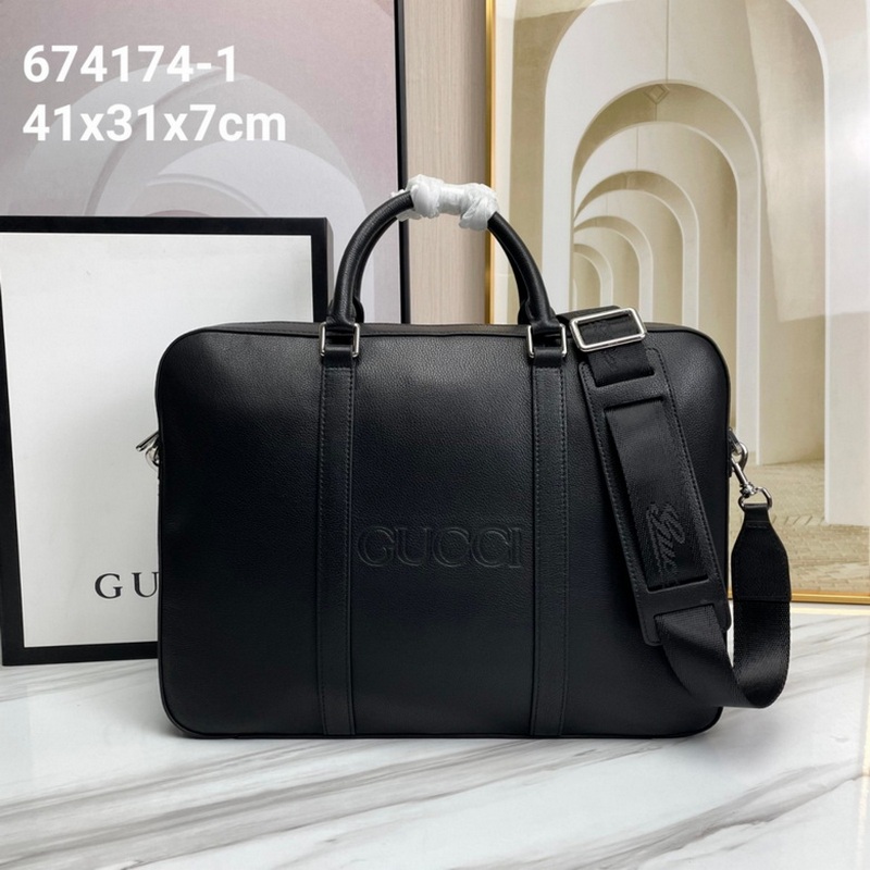 Gucci Handbags 1083